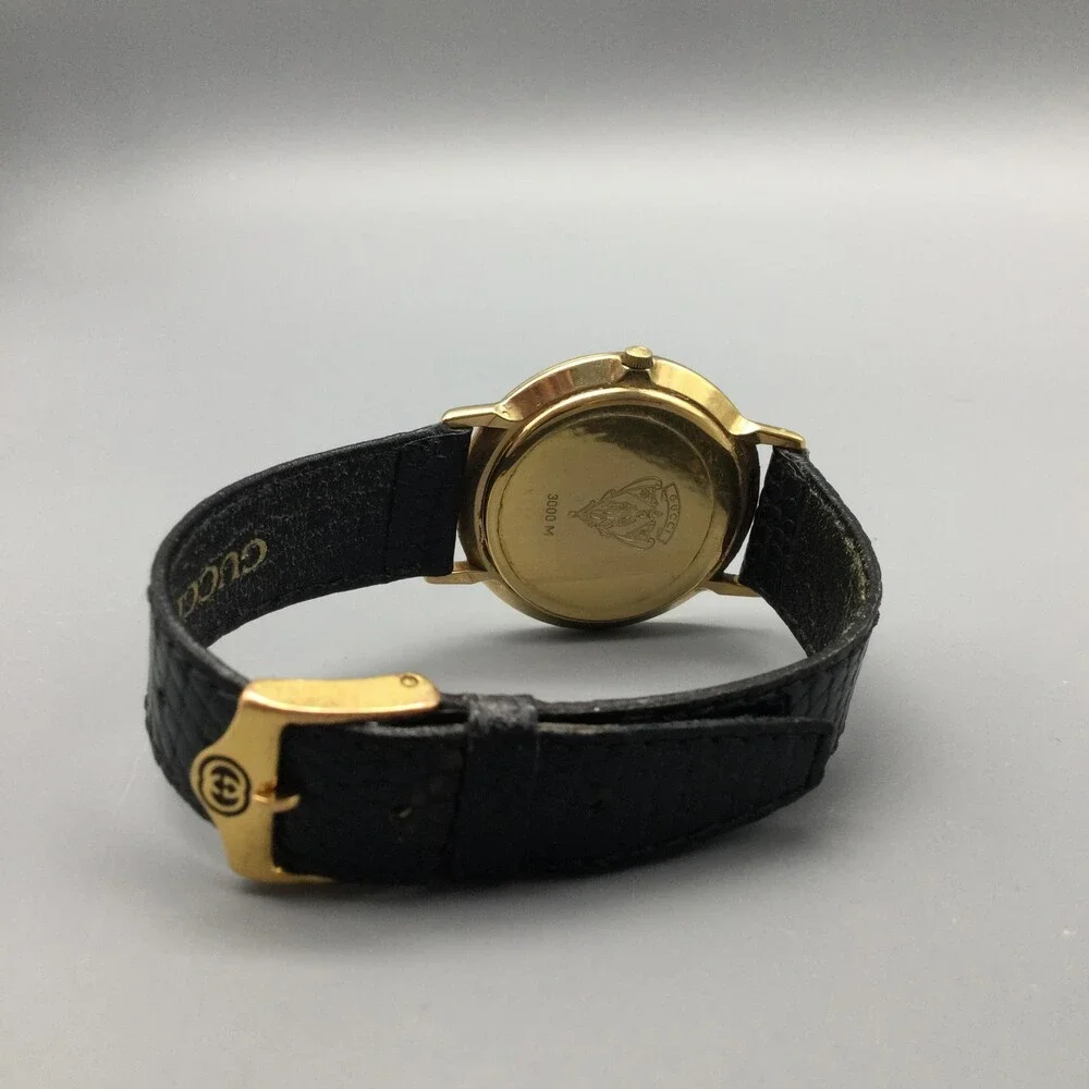 Gucci Black Dial Gold-Tone Roman Numeral Leather Strap Watch - Picture 7 of 14